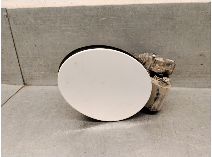 Replacement exterior fuel cap for Land Rover Discovery Sport (L550) 2.0 D 4x4 OEM IAM reference FK7227936BA LR058473 