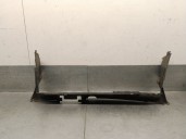 Replacement radiator front grille for Land Rover Discovery Sport (L550) 2.0 D 4x4 OEM IAM reference GK728327AB LR0704