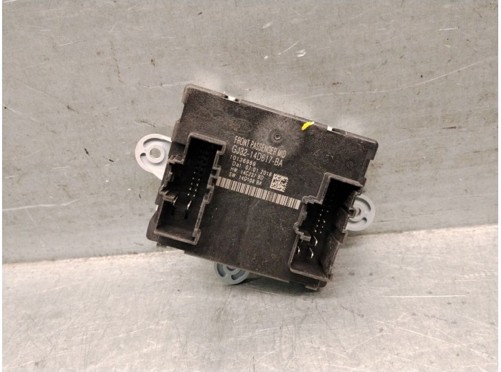 Replacement central locking unit for Land Rover Discovery Sport (L550) 2.0 D 4x4 OEM IAM reference GJ3214D617BA 