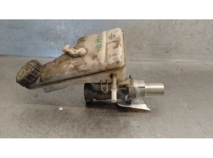 Recambio de bomba freno para ford focus iii 1.6 tdci referencia OEM IAM BV612C246A 2372573 
