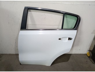 Replacement left rear door for Kia Sportage IV (QL, QLE) 1.6 CRDi AWD OEM IAM reference 77003F1000 77003F1000 