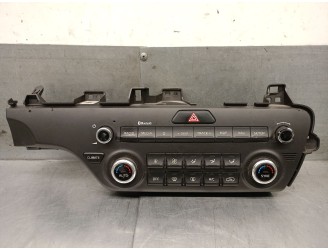 Replacement climate control switch for Kia Sportage IV (QL, QLE) 1.6 CRDi AWD OEM IAM reference 97250F1CB0AK5 96540D9850WK 