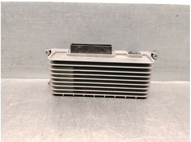 Recambio de amplificador para audi a4 b8 (8k2) 2.7 tdi referencia OEM IAM 8T0035223R 8T0035223AE 720300500300
