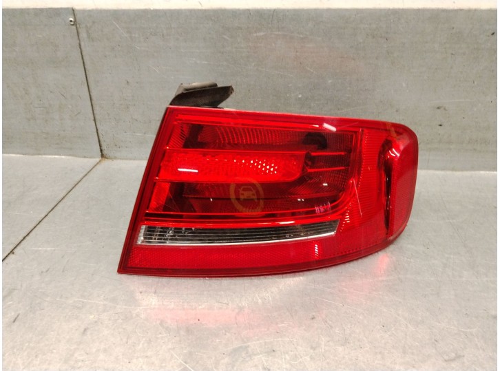 Replacement right rear light for Audi A4 B8 (8K2) 2.7 TDI OEM IAM reference 8K5945096D 8K5945096D 