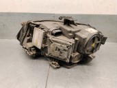 Replacement right headlight for Audi A4 B8 (8K2) 2.7 TDI OEM IAM reference 8K0941004C 8K0941030AJ 0301240272