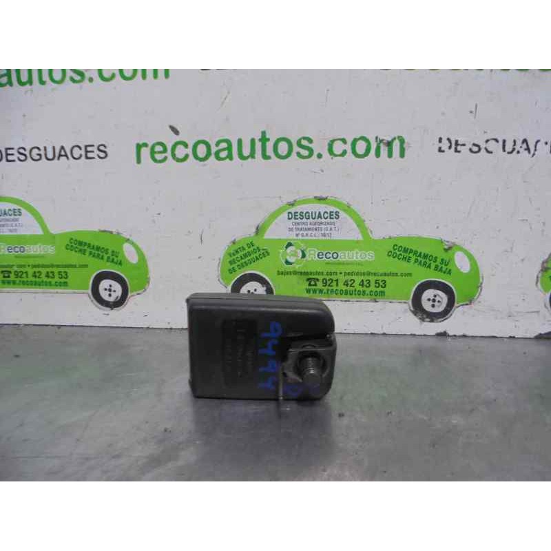 Recambio de enganche cinturon para renault scenic (ja..) 1.9 dti diesel referencia OEM IAM   5 PUERTAS