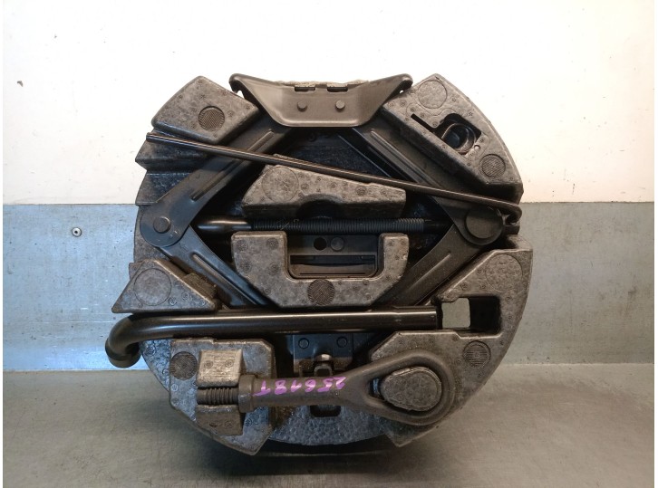 Recambio de gato para ford focus iii 1.6 tdci referencia OEM IAM BM5117009EB 