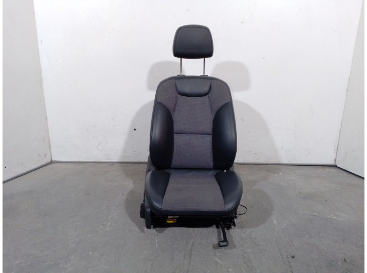 Replacement right front seat for Mercedes-Benz C-Class T-Model (S204) C 200 CDI (204.201) OEM IAM reference A20491022