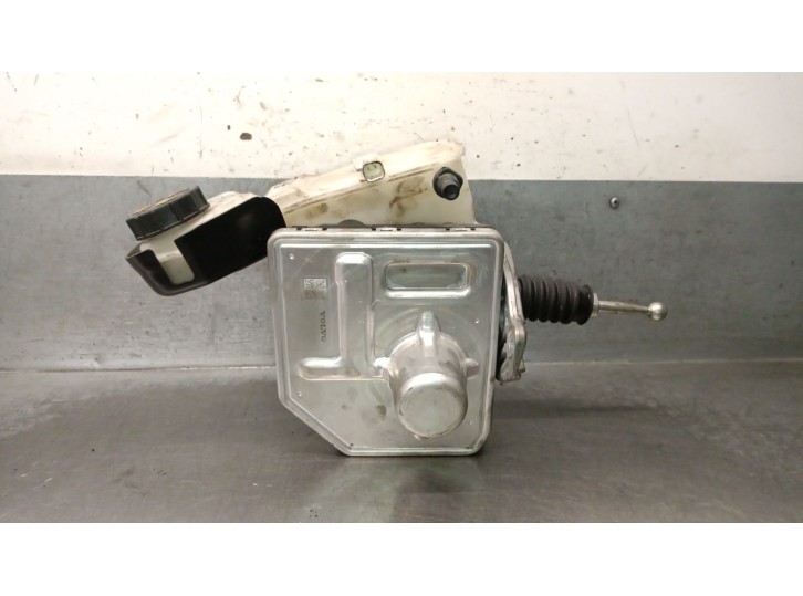 Recambio de servofreno para volvo xc60 ii (246) d5 awd referencia OEM IAM 32279538 36013399 