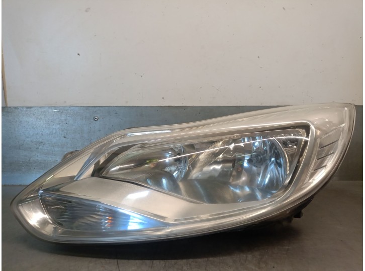 Recambio de faro izquierdo para ford focus iii 1.6 tdci referencia OEM IAM BM5113W03C 1873929 