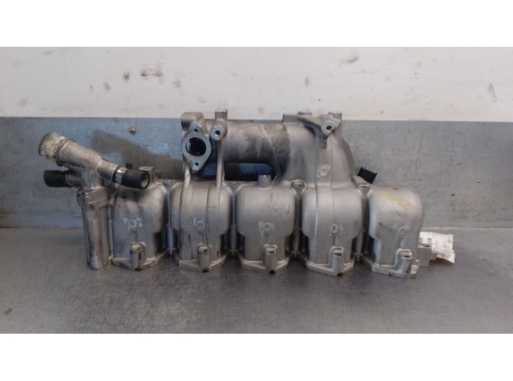 Recambio de colector admision para ssangyong rodius i 2.7 xdi referencia OEM IAM A6651402101 6651403001 