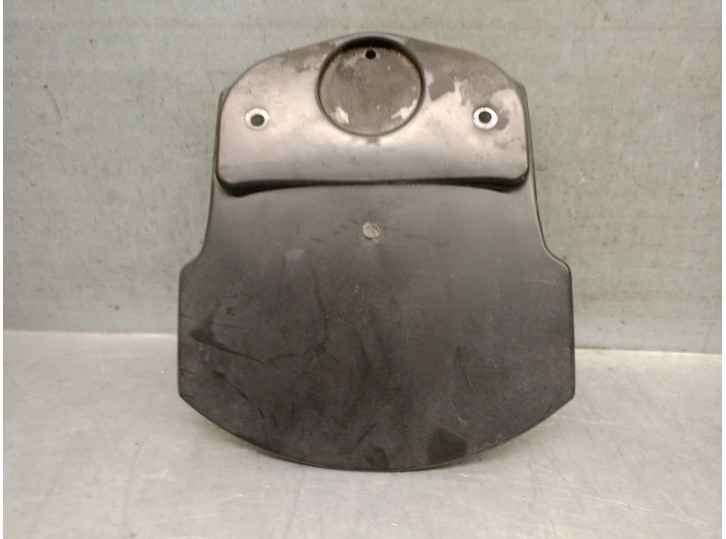 Recambio de guardabarros para kymco xciting xciting 500i r (t7) referencia OEM IAM 61101LBA2E000 61101LBA2E000 