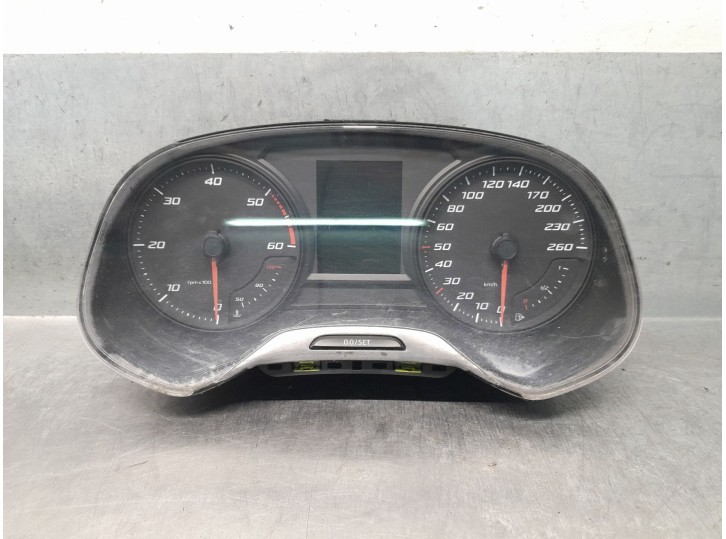 Replacement instrument cluster for Seat Leon ST (5F8) 2.0 TDI OEM IAM reference 5F0920863C 5F0920863A A2C53427456