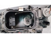 Replacement right headlight for Seat Leon ST (5F8) 2.0 TDI OEM IAM reference 5F1941006B 5F1941006B