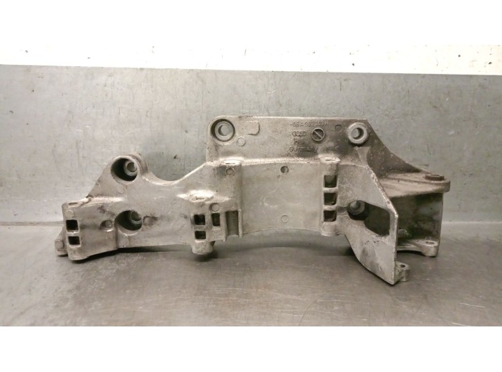 Recambio de soporte alternador para audi a3 (8l1) 1.8 referencia OEM IAM 06A903143H 06A903141P 