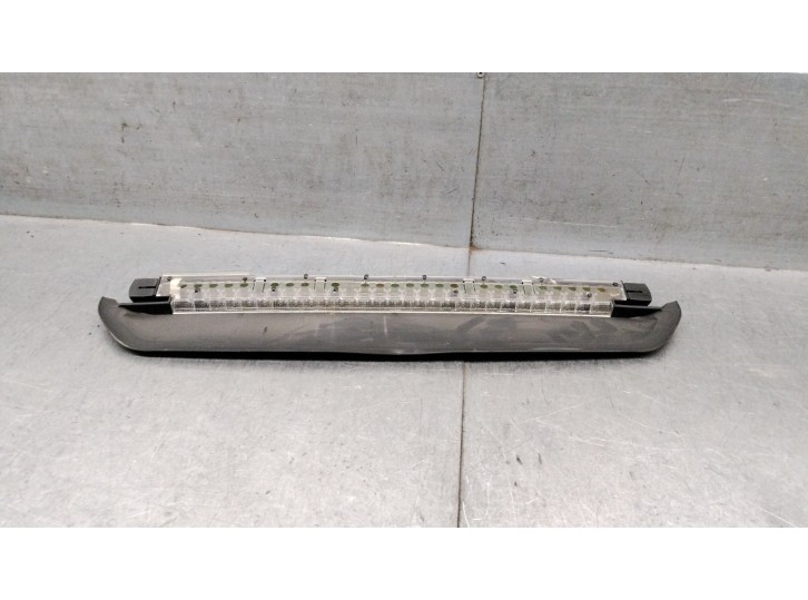 Central brake light replacement part for BMW X6 (E71, E72) xDrive 35 D OEM IAM reference 63257207825 63257207825 