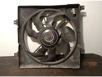 Replacement electric cooling fan for Kia Sportage IV (QL, QLE) 1.6 CRDi AWD OEM IAM reference 25380D7200 