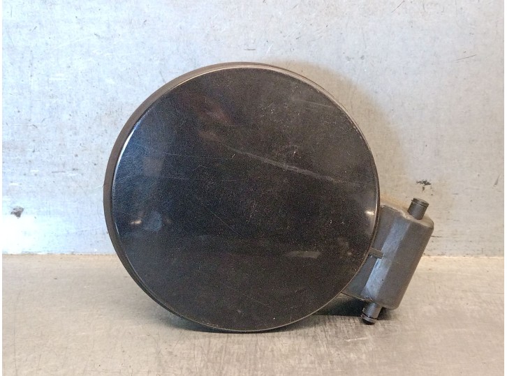 Replacement exterior fuel cap for Seat Leon (1M1) 1.9 TDI OEM IAM reference 1M6809905D 1M6809905D 
