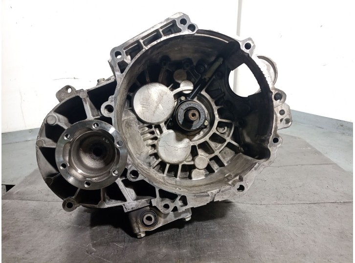 Recambio de caja cambios para seat leon st (5f8) 2.0 tdi referencia OEM IAM PGT 02Q300050E 11046P01