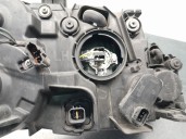 Recambio de faro izquierdo para ssangyong rodius i 2.7 xdi referencia OEM IAM 8310121305 8310121305 