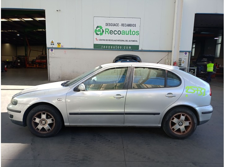 Seat Leon (1M1) from the year 2002