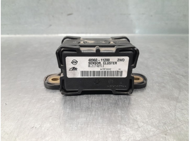 Recambio de sensor para ssangyong rodius i 2.7 xdi referencia OEM IAM 4896011200 06211702733