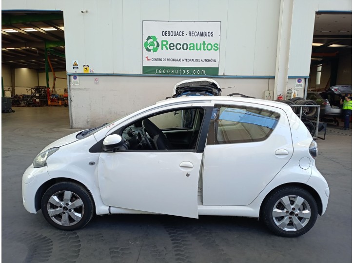toyota aygo (_b1_) del año 2014