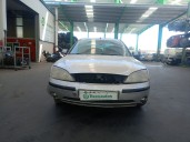 ford mondeo iii sedán (b4y) del año 2001