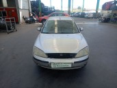 ford mondeo iii sedán (b4y) del año 2001