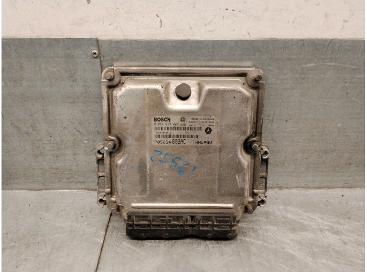 Replacement engine ECU for Chrysler Voyager IV (RG, RS) 2.5 CRD OEM IAM reference P05094802AC 0281013001