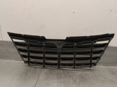 Replacement front grille for Chrysler Voyager IV (RG, RS) 2.5 CRD OEM IAM reference 04857960AA 4857958AA 