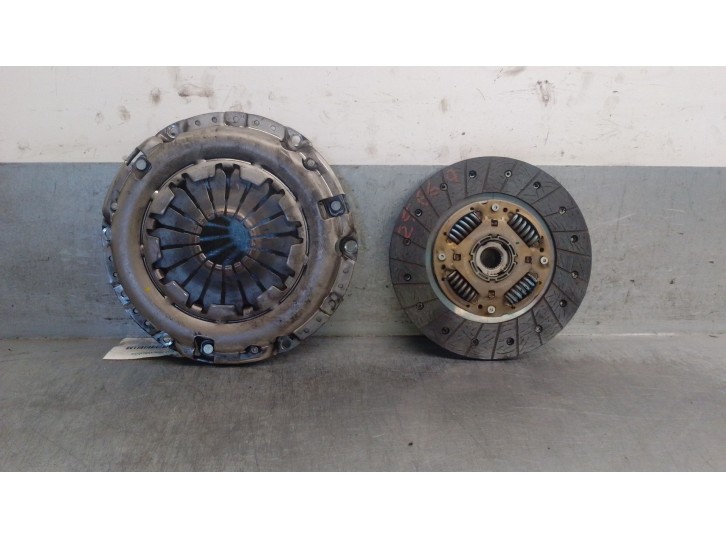 Recambio de kit embrague para nissan juke (f15) 1.6 referencia OEM IAM 30210JX00A 30210JX00A 3082654654423