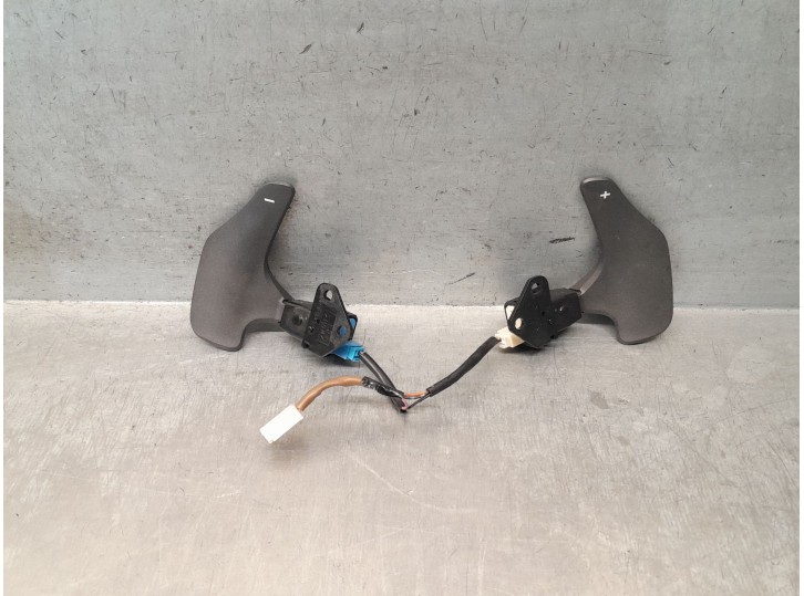 Recambio de mando volante para toyota aygo (_b1_) 1.0 (kgb10_) referencia OEM IAM 846100D020 846100D020