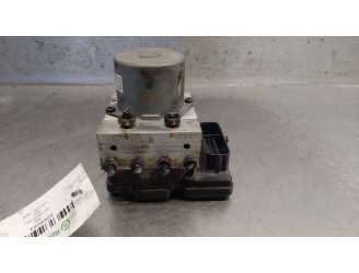 Replacement ABS unit for Kia Cee'd (JD) 1.6 CRDi 128 OEM IAM reference 58920A2210 58920A2210 A25920500