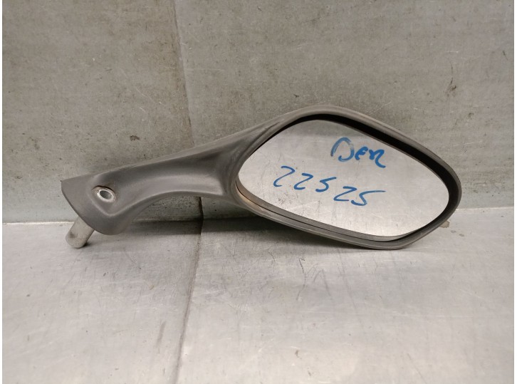 Replacement right side mirror for piaggio hexagon hexagon 250 gt (m14) OEM IAM reference CM060208 CM060208 