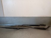 Replacement front right wiper arm for Seat Leon (1M1) 1.6 16V OEM IAM reference 1M1955410D 1M1955409B 