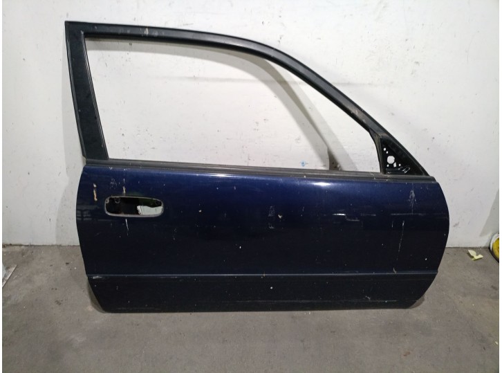 Replacement front right door for Toyota Corolla Compact (_E11_) 1.4 (ZZE111_) OEM IAM reference 670011A570 670011A570 