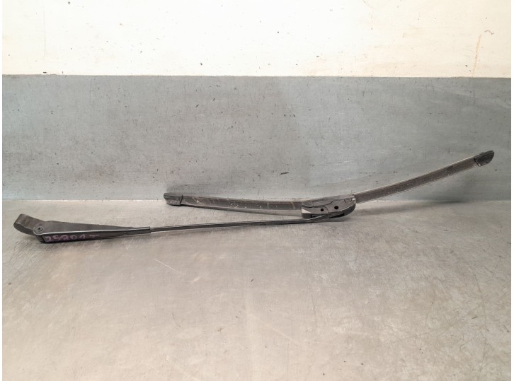 Recambio de brazo limpia trasero para ford fiesta iii (gfj) 1.1 referencia OEM IAM 89FG17526C3A 6175585 