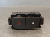 Replacement hazard warning switch for Opel Vivaro B van (X82) 1.6 CDTi (05) OEM IAM reference 252100622R 4407293 