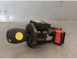 Replacement ignition switch for Opel Vivaro B van (X82) 1.6 CDTi (05) OEM IAM reference 95519281 5913093 