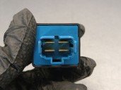 Recambio de rele para kia magentis ii (mg) 2.0 crdi referencia OEM IAM 3951027010 
