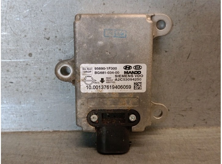 Recambio de modulo electronico para kia magentis ii (mg) 2.0 crdi referencia OEM IAM 956901F300 A2C53094250