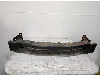 Recambio de refuerzo paragolpes delantero para ssangyong actyon i 2.0 xdi referencia OEM IAM D20DT 