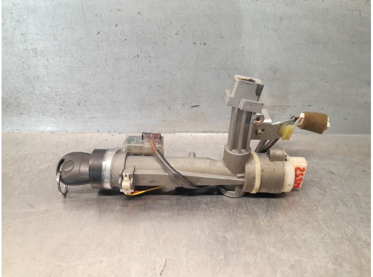 Recambio de conmutador de arranque para ssangyong actyon i 2.0 xdi referencia OEM IAM 8711009010 8711009010 