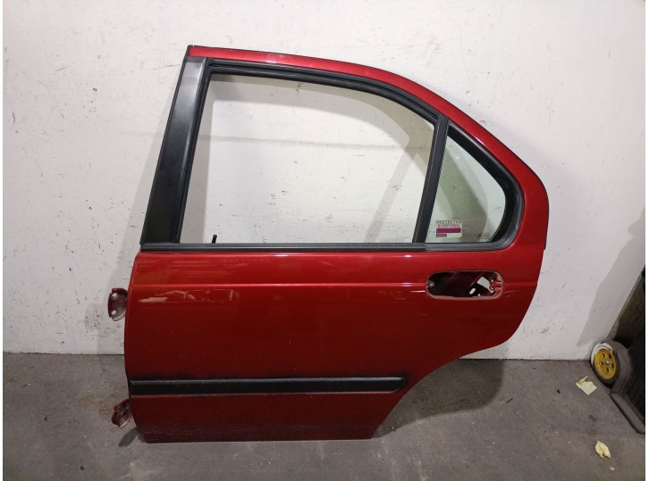 Recambio de puerta trasera izquierda para rover 400 ii (rt) 416 si referencia OEM IAM 16K4F 