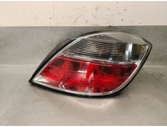 Replacement rear right tail light for Opel Astra H (A04) 1.4 (L48) OEM IAM reference 13222325 1222356 