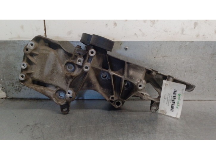Replacement alternator bracket for Dacia Sandero (BS_) 1.6 (BS0D, BS0B, BS0F, BS0H) OEM IAM reference 8200168566 8200185717 