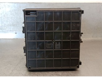 Replacement fuse/relay box for Ford Puma (J2K, CF7) 1.0 EcoBoost MHEV OEM IAM reference L1TT14D068HAD 