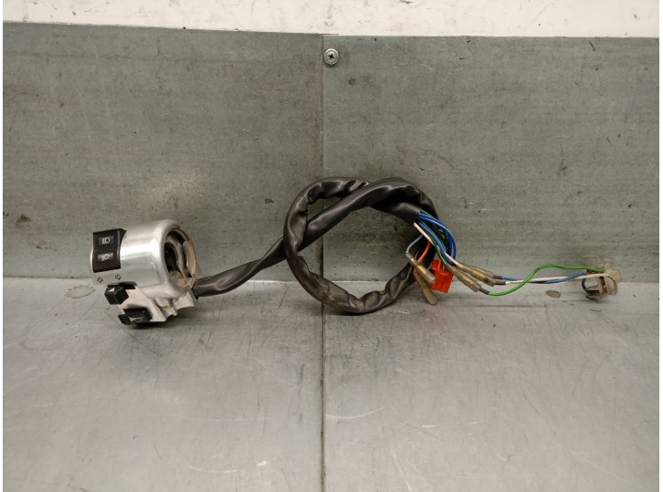 Recambio de piña luces izquierda para daelim daystar referencia OEM IAM 35200BA1R300 35200BA1R300 