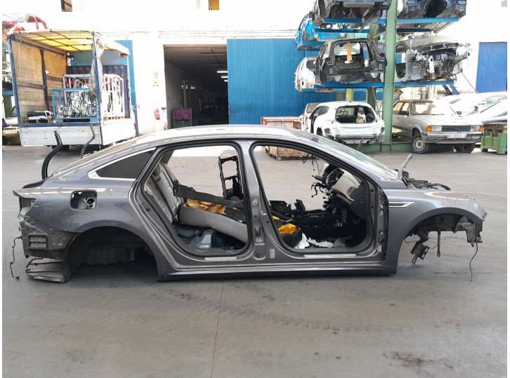 Recambio de aleta trasera derecha para renault talisman (lp_) 1.6 dci 160 referencia OEM IAM 760067322R 760067322R 